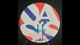 Oasis - Little By Little / She Is Love - Vinyl record