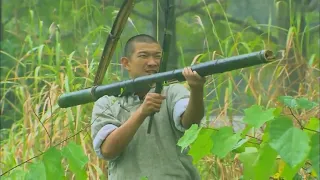 The weapons made of bamboo are more powerful than cannons