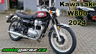 New Kawasaki W800 MY2024 Metallic Diablo Black Model 2024 4K