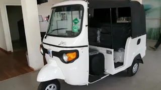 The Amazing Italian Auto RickShaw Piaggio_1