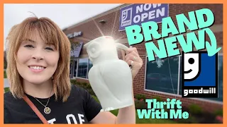 It's A BRAND NEW Goodwill | Thrift With Me | Reselling