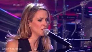 Sheryl Crow - "Safe and Sound" (Live in Chicago)