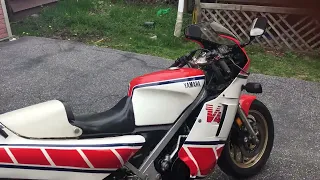 1985 Yamaha RZ500 second start of the year 2024 and first rip!