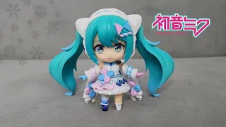 Miku Hatsune Magical Mirai 2020 Winter Festival Ver. Nendoroid Unboxing