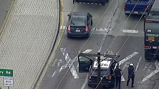 RAW POLICE CHASE VIDEO: Wild pursuit ends with shootout in Vernon | ABC7