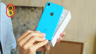 Обзор Apple iPhone XR