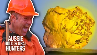 Poseidon Crew Find Monster Specimen Left Behind By Old Timers | Aussie Gold Hunters