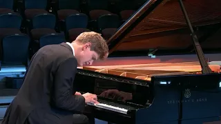 Jan Lisiecki Plays Chopin Ballade no.4 in F minor, Op. 52