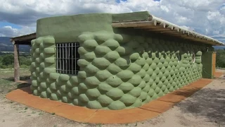 Casa de neumaticos, tire houses