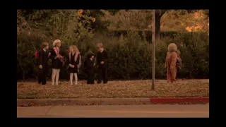 TRICK R TREAT MUST WATCH MOVIE!