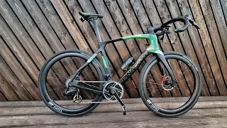 Grevil project finished: PINARELLO Grevil F,  Sram Red, (Curtis Cole-Futuristic Cliche music)