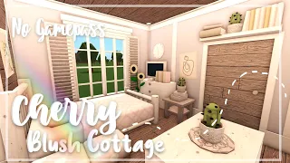 Roblox Bloxburg | No Gamepass Cherry Blush Mini Cottage | Speedbuild + Tour | Minami Oroi