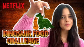 Dinosaur Food Challenge! Jenna Ortega & Cast React | Jurassic World Camp Cretaceous | Netflix