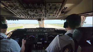 Experience the Thrill of Takeoff: Boeing 747 Cockpit View from New York"