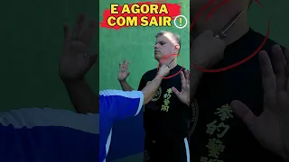 APRENDA A SE DEFENDER DE UMA FACA EM SEGUNDOS Aula de Defesa Pessoal #shorts