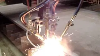 Lắp đặt máy cắt CNC oxy gas (cắt và vát mép CNC) tại nhà máy CKVN