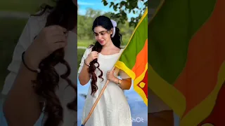 ලංකාවේ මෙච්චර ලස්සන ගෑල්ලමයි ඉන්නවද 😳🥰❤️#shorts#short#shortvideo#trending#ytshorts#viral#youtubeshor