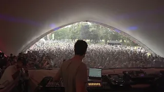 Sweely @ Hide&Seek Festival playing 'Only If Your Happy'