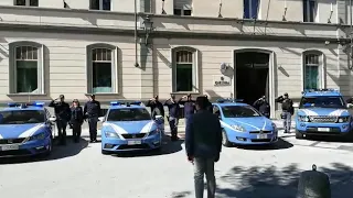 L’omaggio della Polizia di Cuneo all’agente scelto Pasquale Apicella