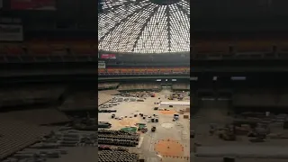 Exploring The Abandoned Astrodome Stadium