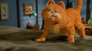 garfield (2004) - "well actually it's liver flavoured"