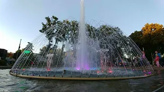Palangos muzikinis fontanas / Palanga musical fountain - Flames - David Guetta & Sia