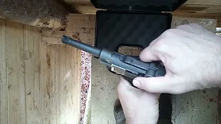 Luger P08 9mm Parabellum, loading/FMJ-test-shot for the Joy