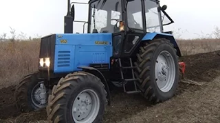 Tractor MTZ 952 & plug Aydin cu 3 corpuri