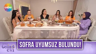 Gelinler, Pelin Hanım'ın masasını uyumsuz buldu! | Gelin Evi 919. Bölüm