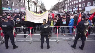 Demo gegen angeblichen Nazi Laden