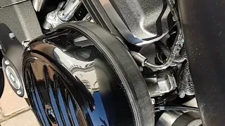 2018 Sportster Iron 883 Stock exhaust v Stage 1 V&H slip ons, check out the difference......!!!!