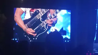 Guns n Roses Phoenix Arizona "Knockin' on heaven's door"