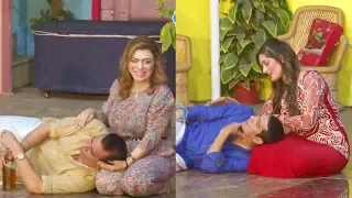 Nasir Chinyoti and Zafri Khan Stage Drama Guddi Udaie Jaa Comedy Clip 2019