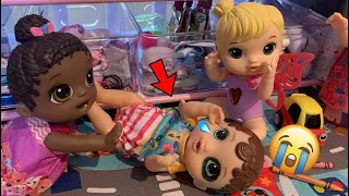 Baby alive Zoe gets hurt at daycare!