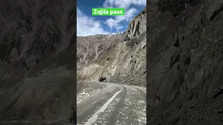 Zojila pass -one of the most Dangerous road in the world between kashmir & Ladahk #reels #ladakh