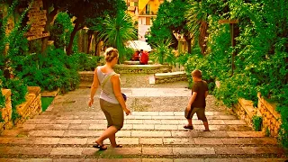 Voyage dans le temps à Taormina, Sicile, Italie !