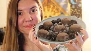 ASMR EATING MOCHI & FRUIT! (Cupped Eating Sounds & Whispers) 😋