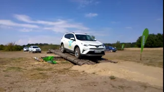 Toyota RAV4 Hybrid на "качелях" СтельмахProAuto