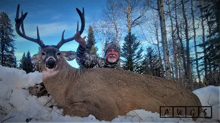 Trophy Whitetail Deer Hunting with AWGS in Alberta, Canada - 2021 Rifle WT Wolf Season