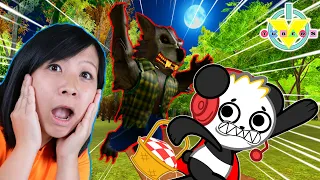 RYAN'S MOMMY ESCAPES THE BIG BAD WOLF IN ROBLOX! Let's Play Roblox Riding Hood with Combo Panda