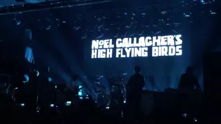 Noel Gallagher's High Flying Birds - Wonderwall Live (Madrid 08-04-2016)