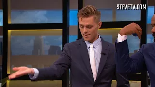 Yo-Yo World Champion Gentry Stein Teaches Steve Harvey A Few Tricks