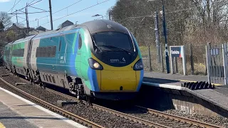 Trains at Oxenholme (Lake District) Station - West Coast Main Line (Good Friday 7th April 2023)