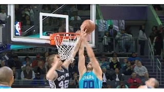 Dāvis Bertāns Blocks Spencer Hawes Dunk Attempt | 11.23.16