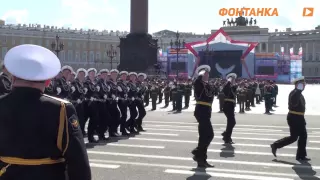 Запись трансляции парада на Дворцовой