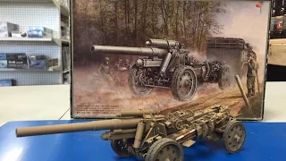 Building the trumpeter 1/35  German 15cm Field Howitzer in North Africa