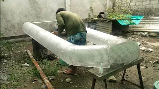DIY Boat design made of chicken wire, resin and fiber. Part 1