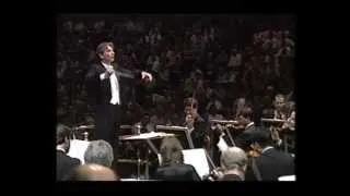 Prokofiev 'March' ('Love for 3 Oranges') - Michael Tilson Thomas conducts