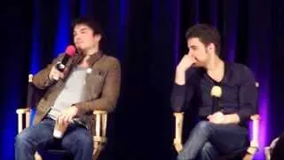 Paul Wesley and Ian Somerhalder - TVD Chicago - What would your character's theme song be?