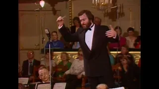 Valery Gergiev conducts Rachmaninoff Symphony no. 2, op. 27 - video 1992